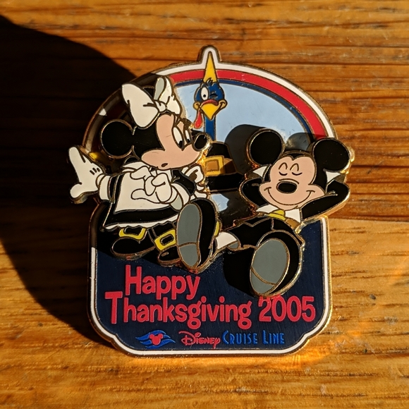 Disney Accessories - Disney Cruise Line Thanksgiving pin